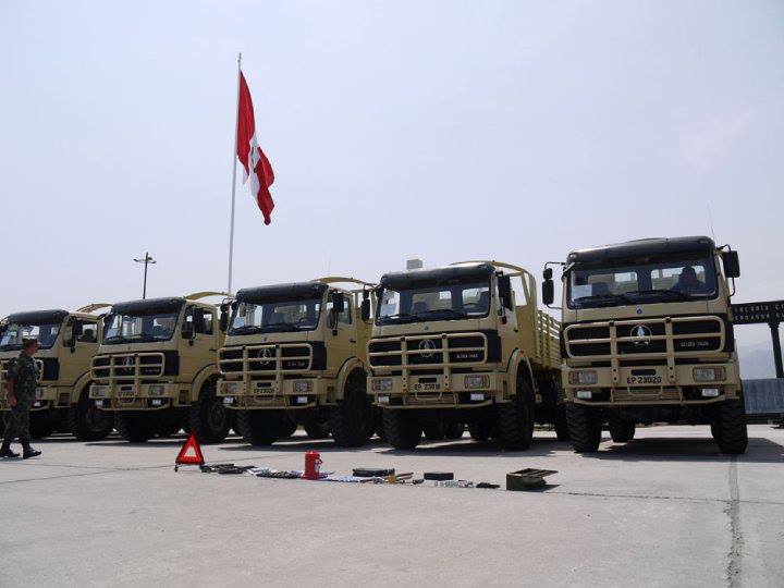 Перу военной силы применяются beiben все колеса привод грузовики