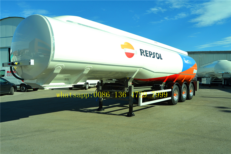 fuel tanker seimitrailer