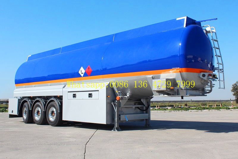 9000 Gallon Fuel Tanker Semi Trailer