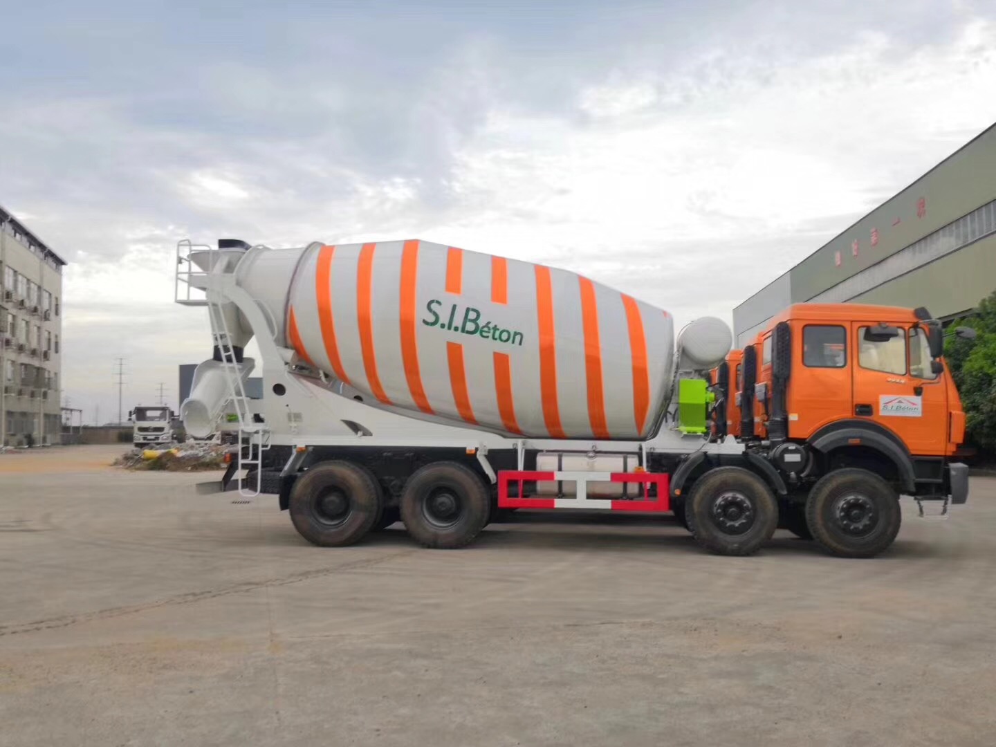 beiben 3138 concrete mixer truck