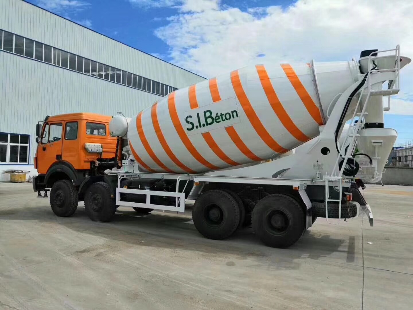 beiben 3138 cement mixer truck