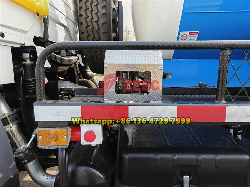 Beiben 8000L cesspool truck