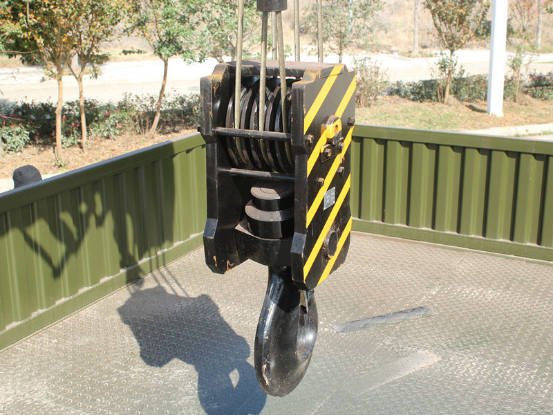 Palfinger SPS40000 crane