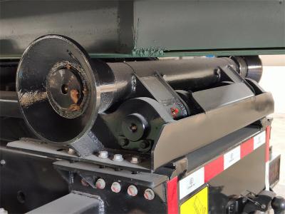 Beiben 10-wheeler hook lift truck with crane