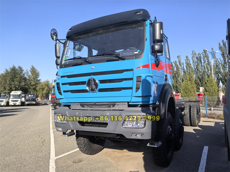 Грузовой автомобиль Beiben 3142 с кабиной 8x8 и шинами 12.00R24