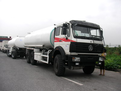 Beiben 6*6 drive fuel tanker trucks are export to CONGO , Pointe Noire 