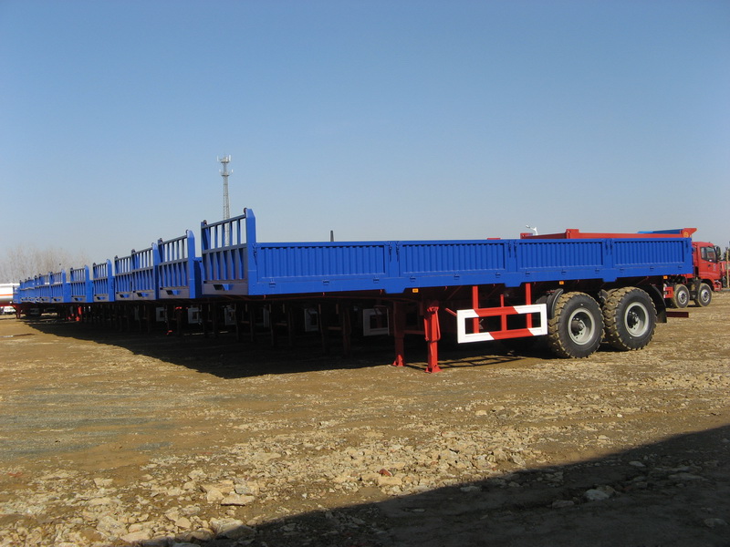 Ghana--30 units 60 T heavy duty bogie suspension cargo semitrailer are sucefully exported